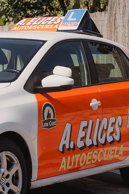 Coche autoescuela Elices